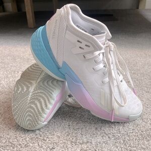 Kids Adidas DON Mitchell Issue #4 basketball shoes 🏀